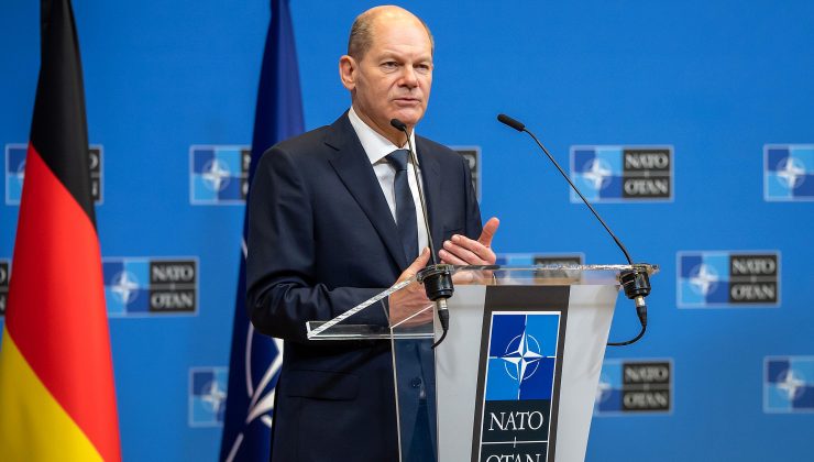 Scholz: Rusya-Ukrayna savaşında NATO taraf olmayacak