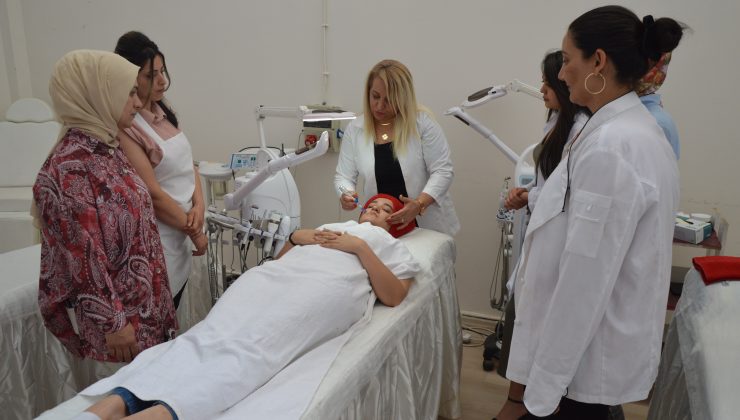 DİSMEK 7’den 70’e Meslek Öğretiyor