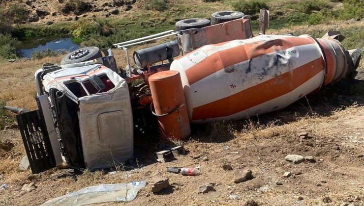 Diyarbakır’da Beton Mikseri Şarampole Yuvarlandı