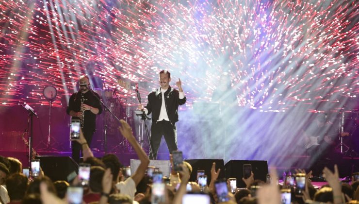 Sur Kültür Yolu Festivali’nde 50 bin kişiyle konser coşkusu