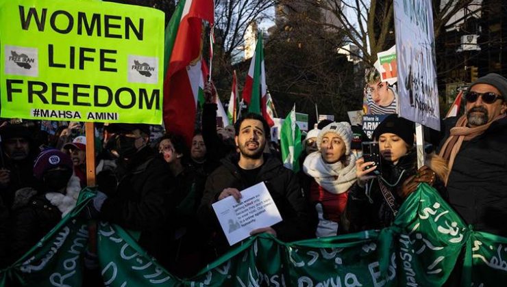 İran’da gösteriler devam ediyor