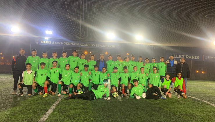 DİYARBEKİRSPOR ALTYAPI TAKIMI İDMANLARA BAŞLADI.