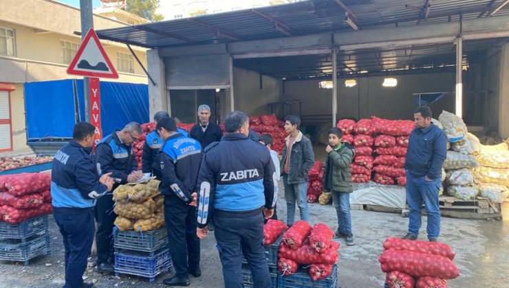 Şanlıurfa’da 1 ton küflenmiş patates imha edildi