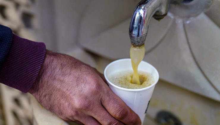 “İkram Çeşmesi”nden sıcak çorba akmaya başladı