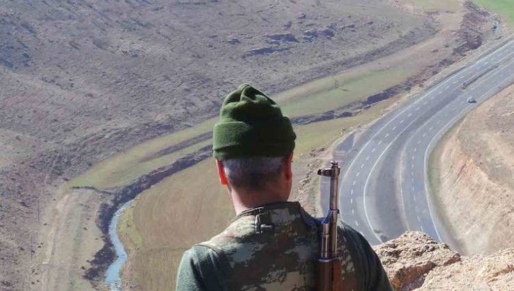 ‘Diyarbakır’da korucu alımında rüşvet’ iddiası: Bir binbaşı tutuklandı!