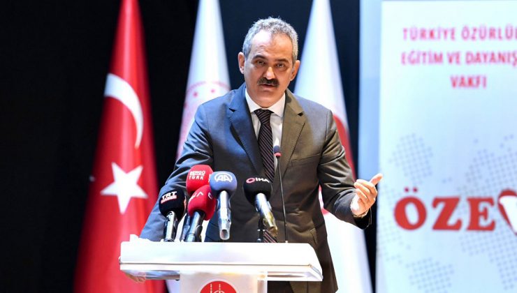 Bakan Özer: 10 bin çocuğa öğretmen göndererek evde eğitim imkânı sağlıyoruz