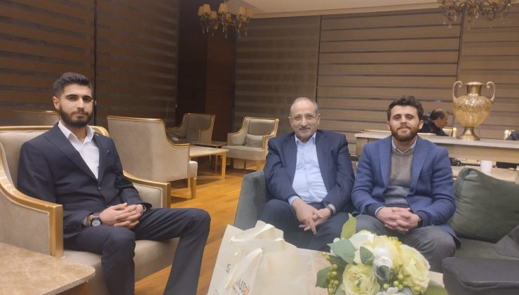 Genç Siyasetçi Süleyman Arslan, Deva Partisi Başkan Yardımcısı Dr. Medeni Yılmaz ile Bir Araya Geldi