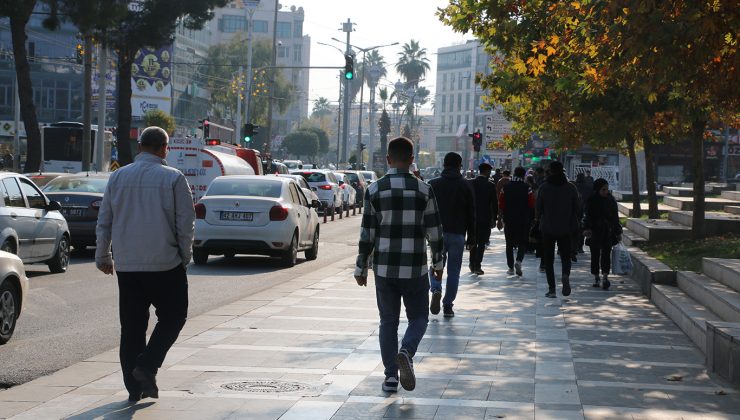 Halk yeni asgari ücret zammı hakkında ne düşünüyor?