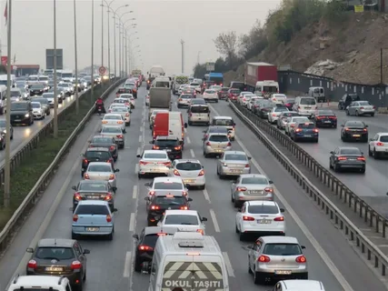 MOTORLU TAŞITLAR VERGİSİ GELECEK YIL YÜZDE 61,5 ORANINDA ZAMLANACAK