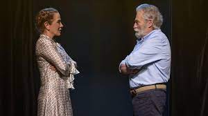 Zuhal Olcay ve Haluk Bilginer yeniden aynı sahnede