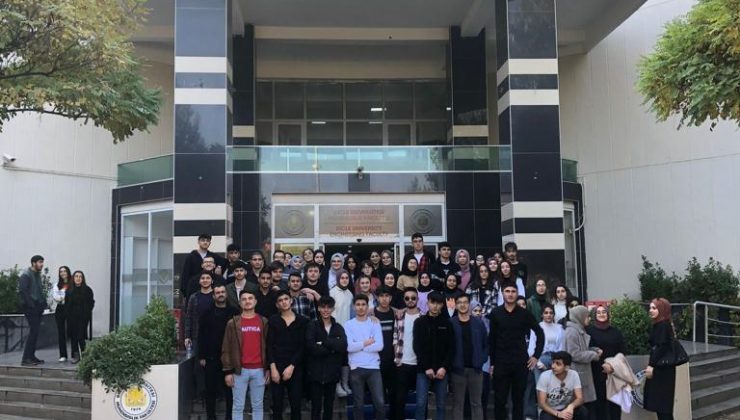 Dicle Üniversitesinde 2018 öğrenci gezi düzenledi