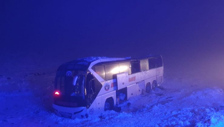 Diyarbakır’da Feci Kaza! Otobüs Şarampole Yuvarlandı