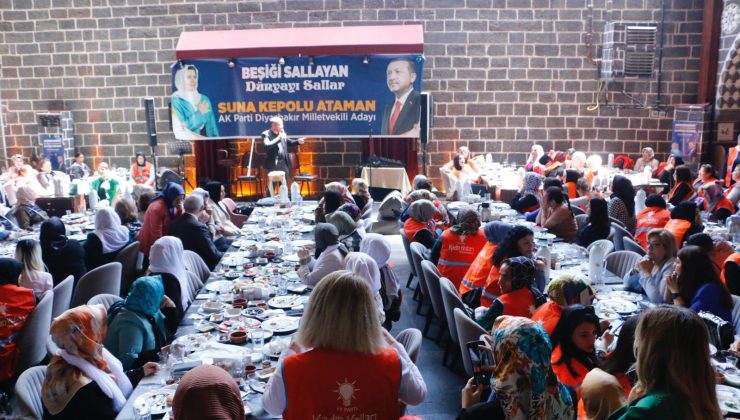 Hanımağa Dava Arkadaşlarını Bir Araya Topladı