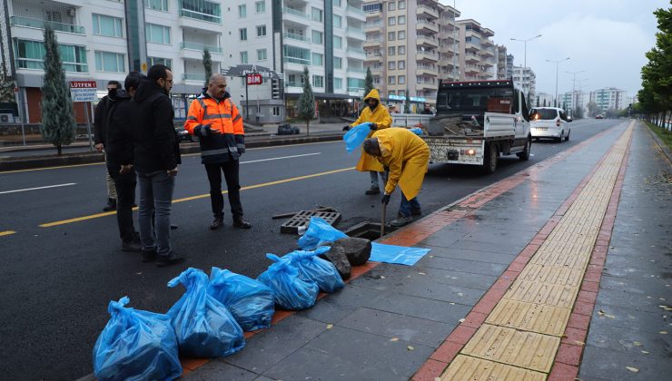 Altyapı Hatlarında Temizlik ve Bakım Çalışmaları Devam Ediyor