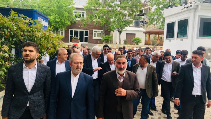 Ak Partili Vekiller Teşekkür ve Cumhurbaşkanına Destek Ziyaretlerine Devam Ediyor