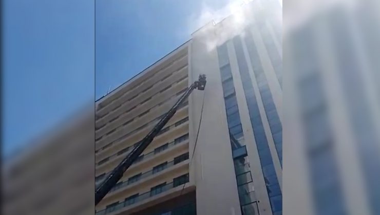 Diyarbakır’da Bir Otelde Korkutan Yangın