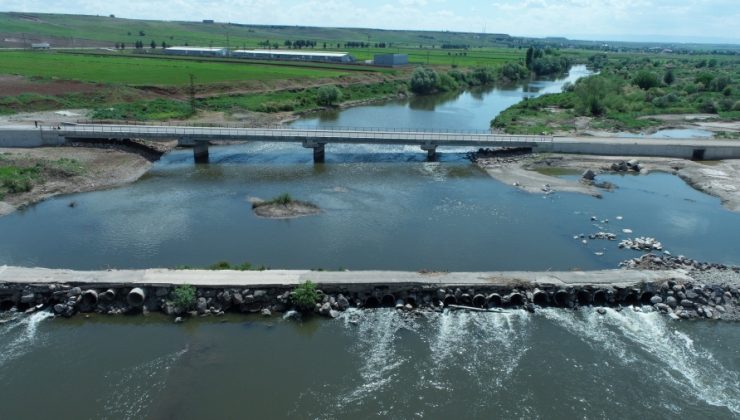 Sarılar Köprüsü 16 Mahalleyi Birleştirdi