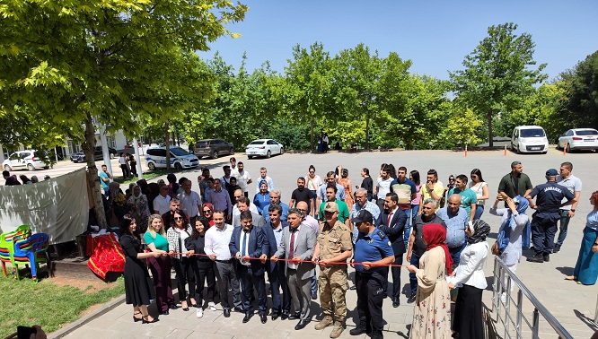 Çınar’da ‘Hayat Boyu Öğrenme Haftası’ Sergi Açılışı Yapıldı