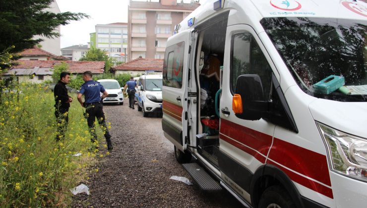 Polis memuru kendisini vurdu