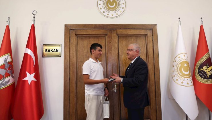 Yaşar Güler, LGS İkincisi Genç İle Bir Araya Geldi