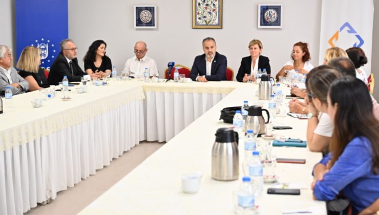 ‘Yalın Belediyecilik’ ile Bursalılara 796 Milyonluk Hizmet