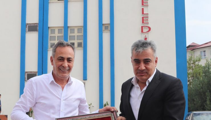 İl Emniyet Müdür Vekili Hasan Aydın, Başkan Karadoğan’a Veda Ziyareti Yaptı