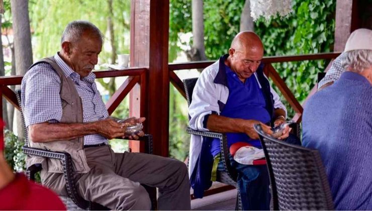 Ankara Büyükşehir Belediyesi Altınpark Yaşlılar Lokali Yeni Üyelerini Bekliyor