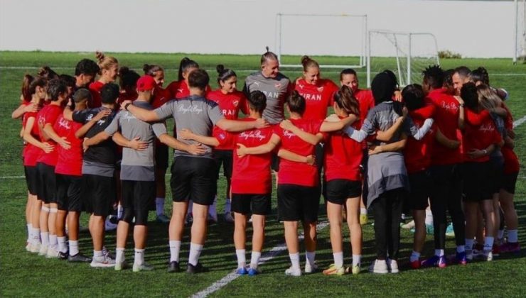 Beylerbeyi Spor Kulübü Kadın Futbol Takımı Yeni Sezonda İddialı