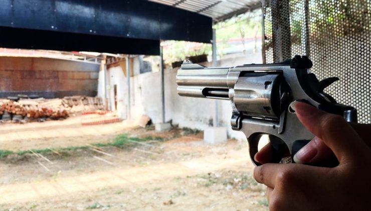Bursa’da Anlaşmazlık Sonucu Cami Önünde Silahlı Saldırı Gerçekleşti