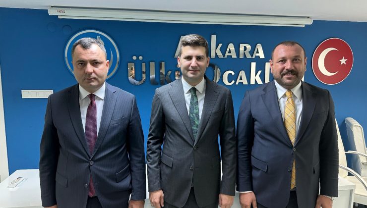 Ankara Ülkü Ocaklarında Bayrak Değişimi