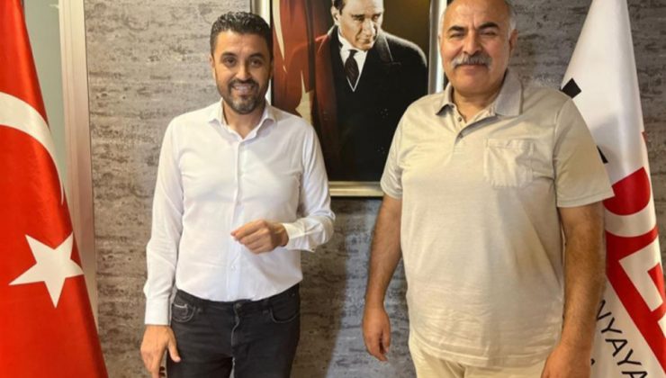 “İncir İçinde Hazine Saklayan Bir Meyvedir”