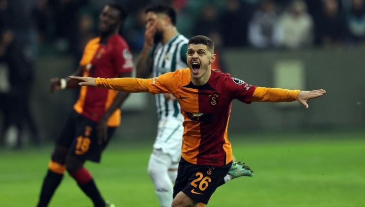 Beşiktaş Rashica’yı İstanbul’a Getirdi