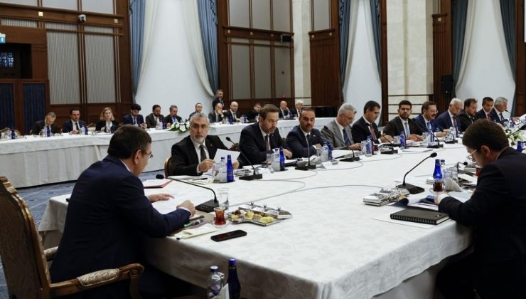 TOBB Başkanı M. Rifat Hisarcıklıoğlu, YOİKK Toplantısına Katıldı