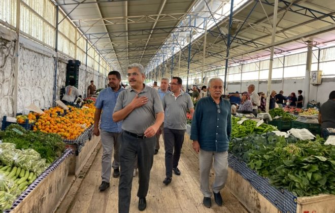 Ak Partili Turan Kovancı Pazar Esnafını Ziyaret Etti