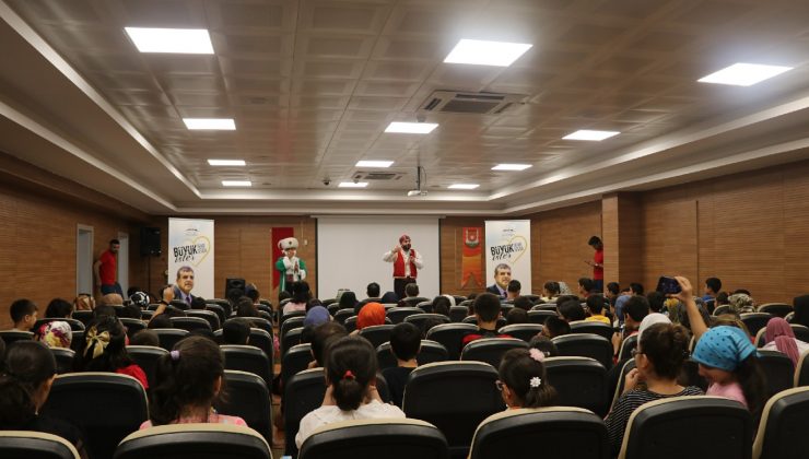 Gençler Büyükşehir’in Gençlik Merkezlerinde Geleceklerine Yatırım Yapıyor