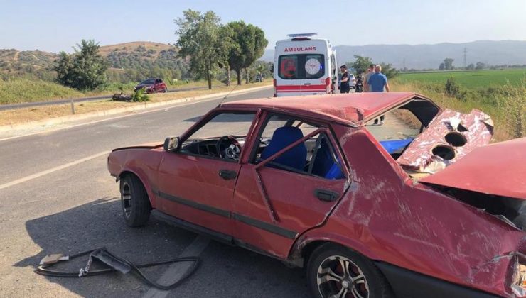 Aydın’da Lastiği Patlayan Otomobil Karşı Şeritte Durabildi