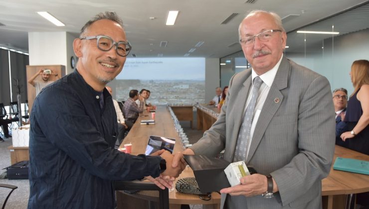 Japon Mimarlık Ekibinden Büyükşehir Belediyesine Ziyaret