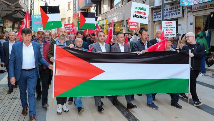 Fatsa’da İsrail’e tepki yürüyüşü