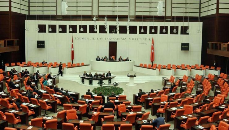 Milletvekillerine Sigara Uyarısı