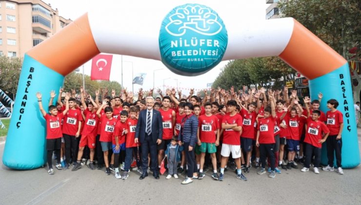Bursa Nilüfer Cumhuriyet’in 100’üncü yılı için koştu