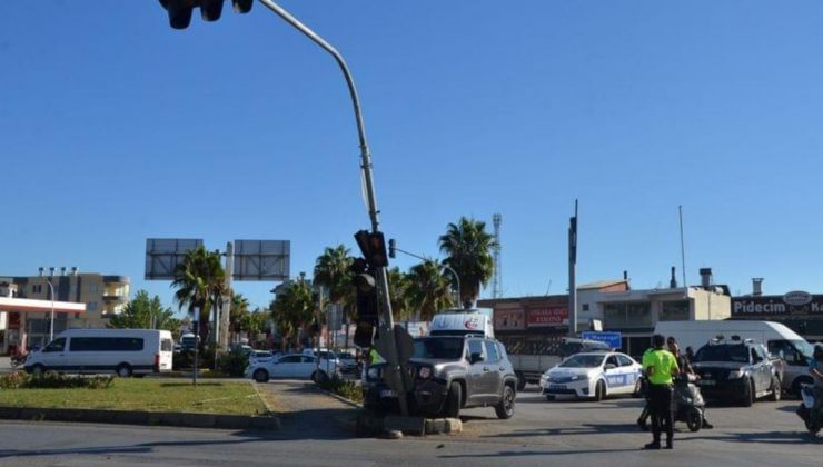 Serik’te cip, kamyonete çarptı: 1 yaralı