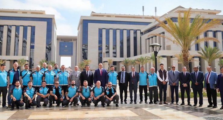 Gazze’ye Giden Sağlıkçılar Mısır Sağlık Bakanı Tarafından Karşılandı