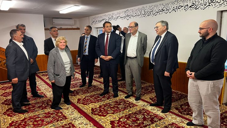 Bakan Liminski, DİTİB Sultan Ahmet Camii‘ni ziyaret etti