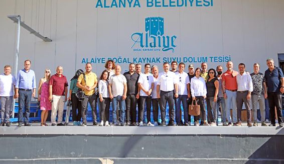 ALAİYE SU HİZMETE GİRDİ BAŞKAN YÜCEL