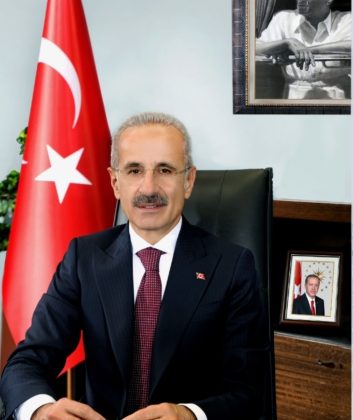 Ulaştırma ve Altyapı Bakanı Cumhuriyet Bayramı mesajı