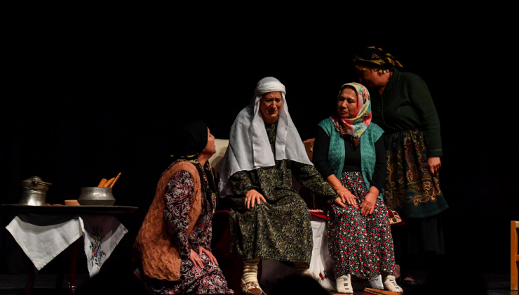 Başkent’te ‘Cumhuriyete Giden Yolda Türk Kadını’ oyunu sahnelendi