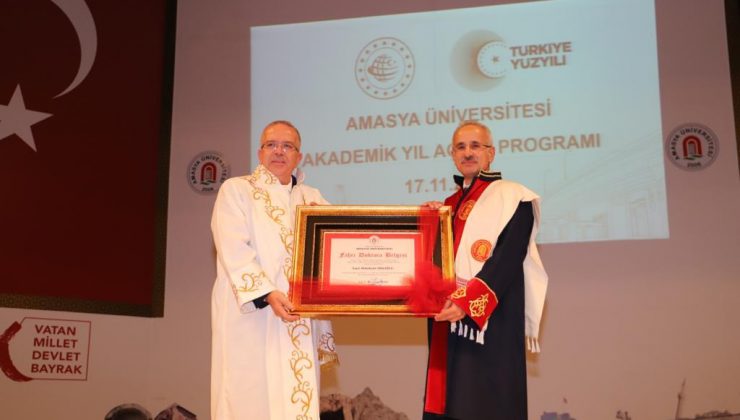 Bakan Uraloğlu’na Amasya’da fahri doktora