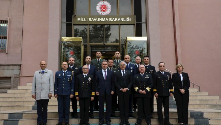 Yunanistan ile Bahar Havası Esiyor