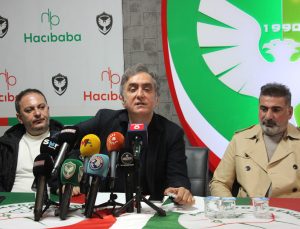 Amedspor Başkanı Aziz Elaldı: Şampiyonluk için başa baş mücadelemiz sürüyor