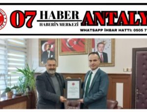 Başhekim Recep Yıldırım’a Teşekkür Belgesi Verildi